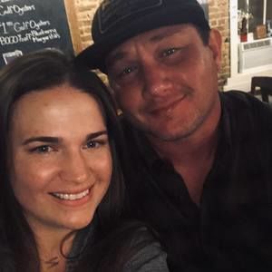 Meet your Posher, Nickie